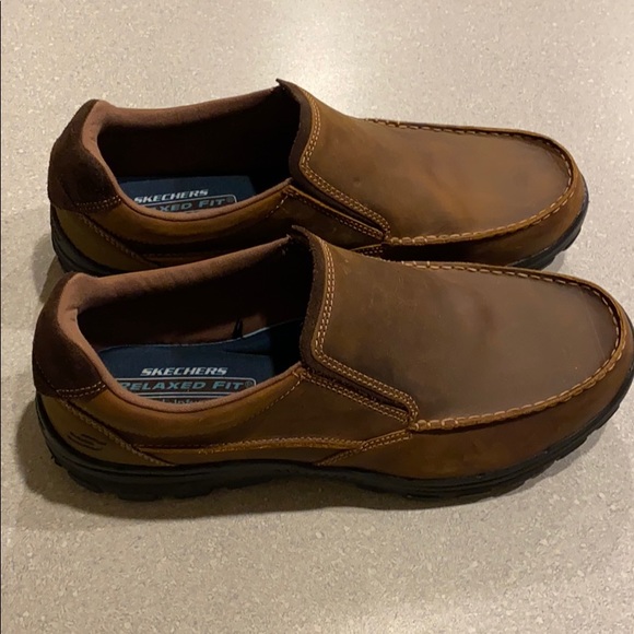 mens memory foam skechers